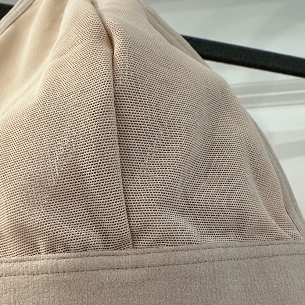 Old Navy Mesh V-Neck Bralette Bra - Picture 4 of 6